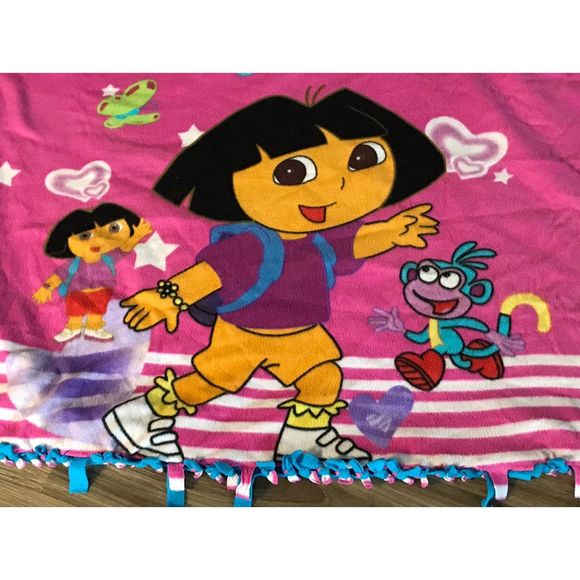 Dora the Explorer Baby Blanket - Picture 2 of 3
